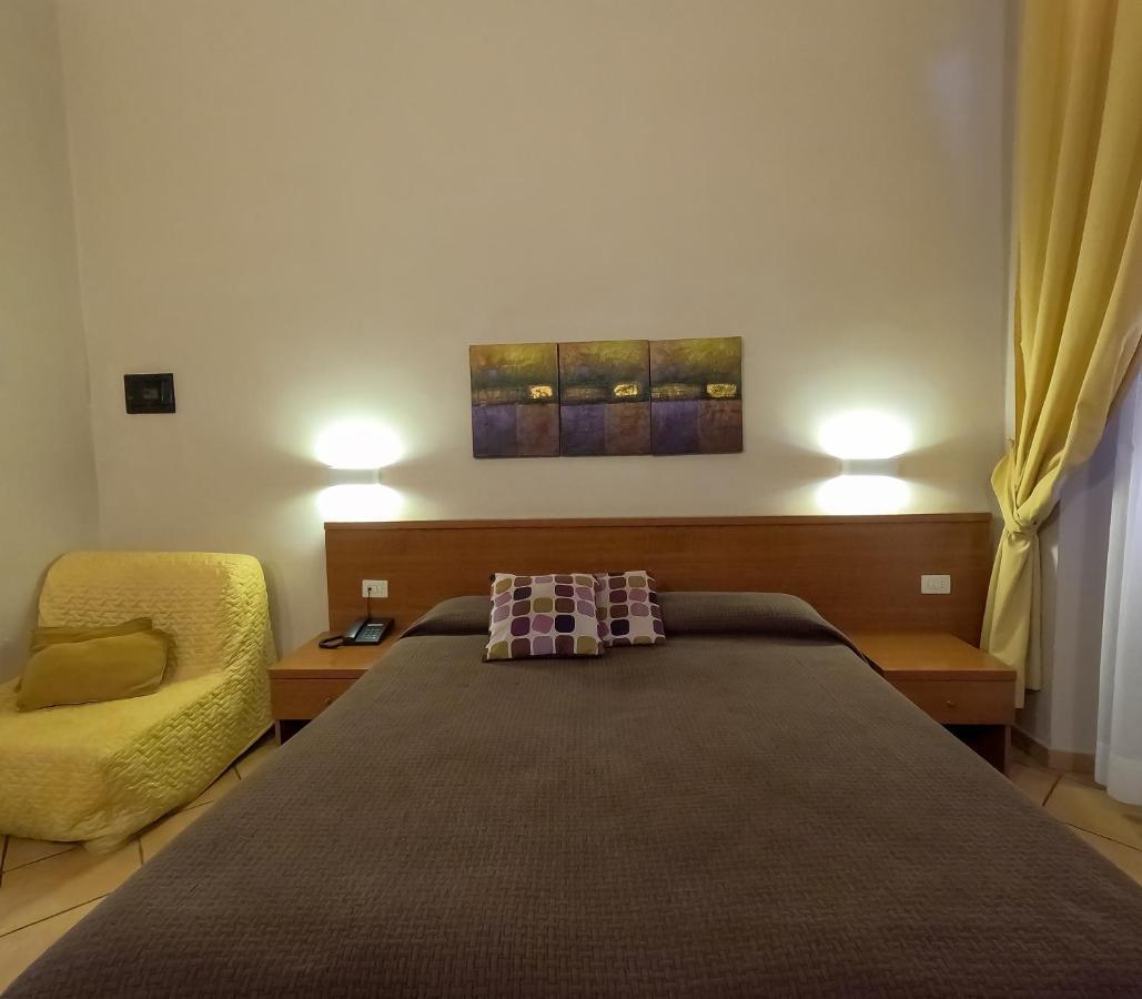Hotel Cervia Rom